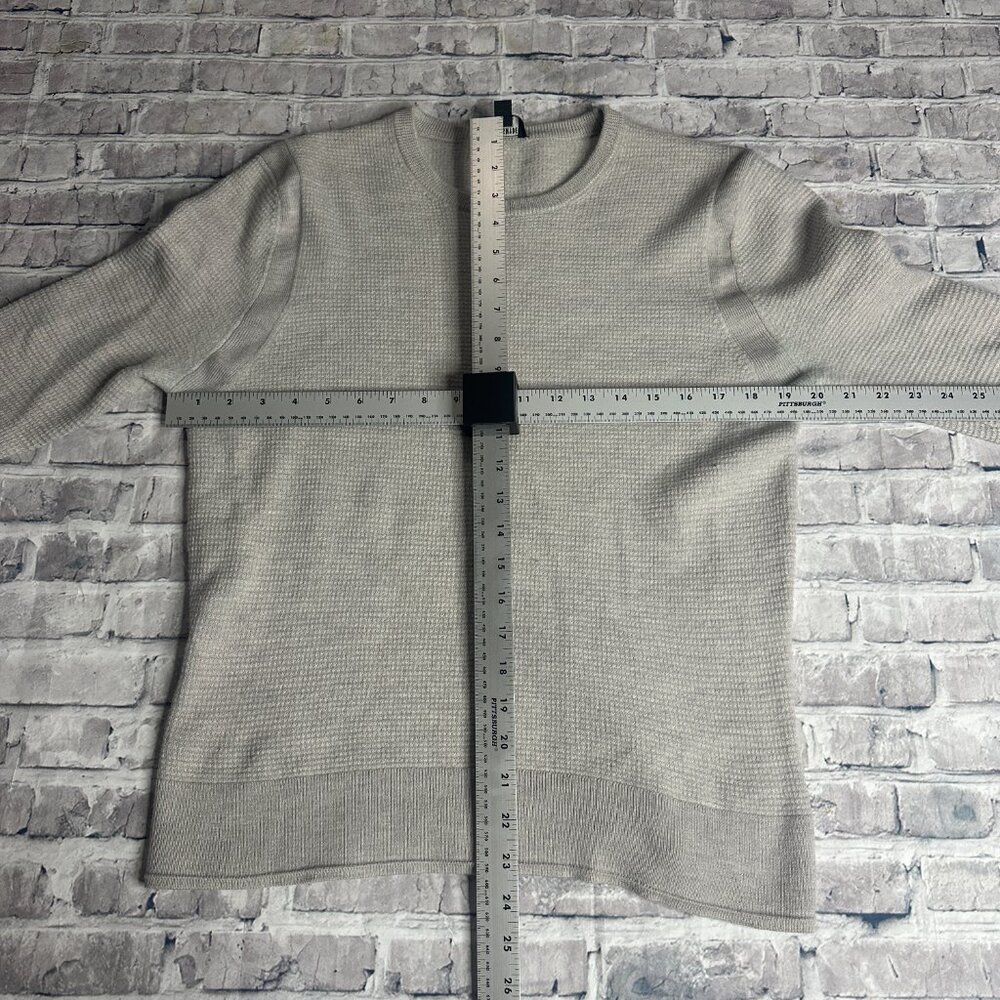 EUC Todd Snyder Sweater Size Large - Picture 11 of 11